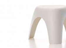 ELEPHANT STOOL - Sori Yanagi - 1954 - Vitra (1)