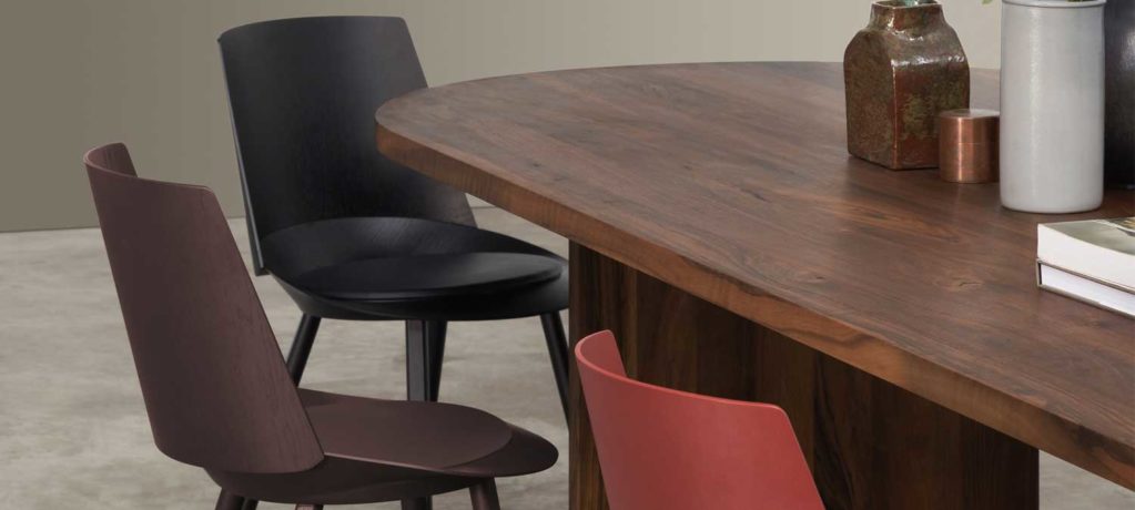Ashida – Table Ashida – Table e15 – Table en bois massif – Ashida e15 – Table design Philipp Mainzer – 2018 – e15 – LVC design www.lvc-design.com